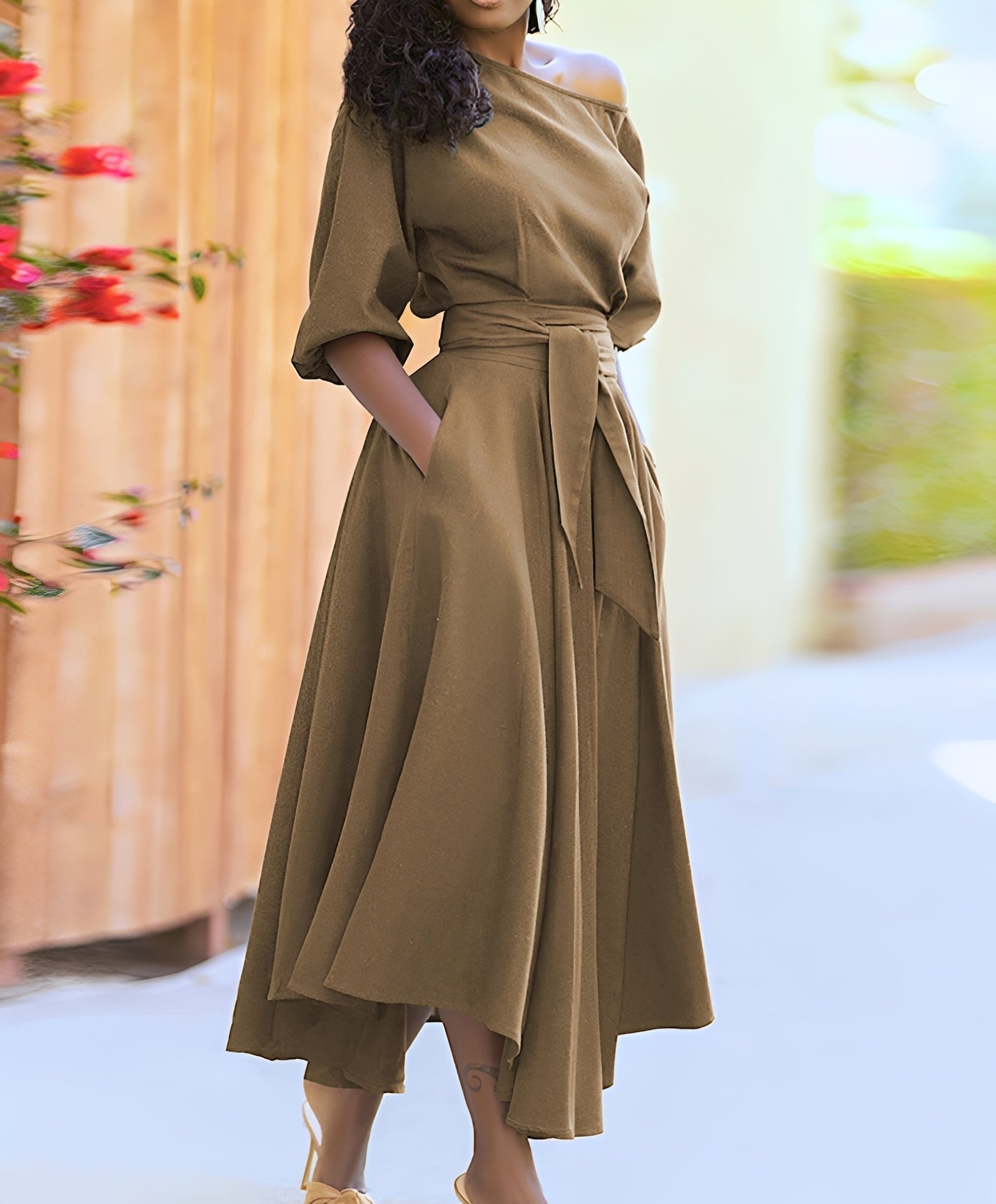 Damen Kleid mit Gürtel Stilvoll Schwarz - Norvielle