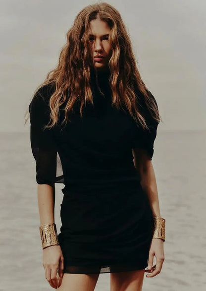 es Damen Minikleid Hohes Schulterdesign Drapé Stoff