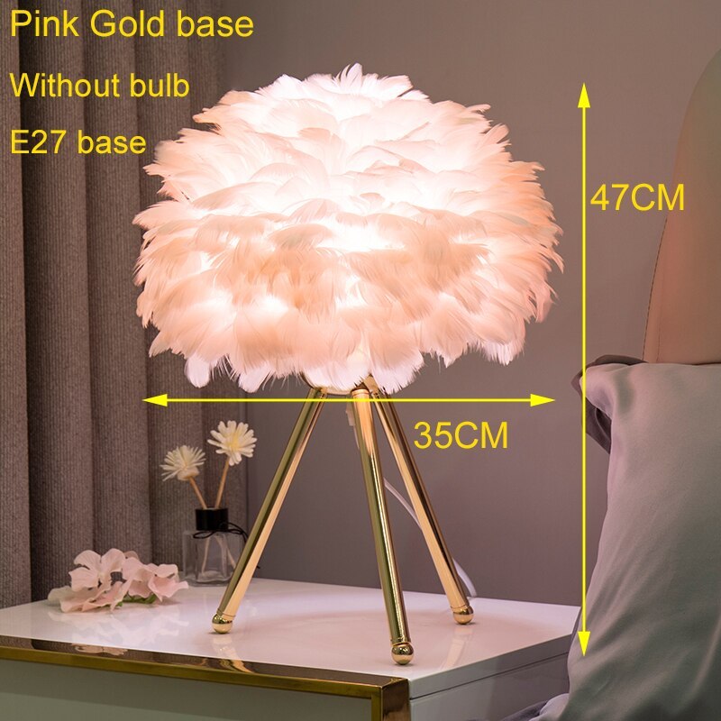 Tischlampe Gold FederSchirm Weiches Licht