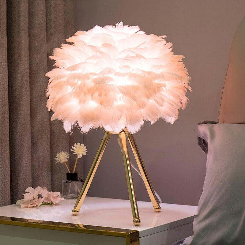 Tischlampe Gold FederSchirm Weiches Licht