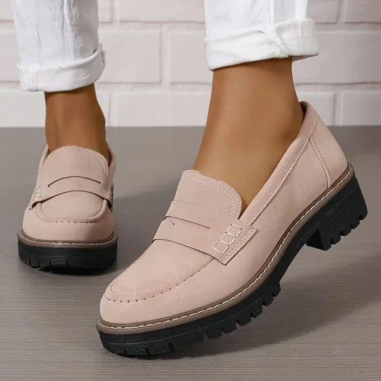Zeitlose Damen Wildleder Slipper