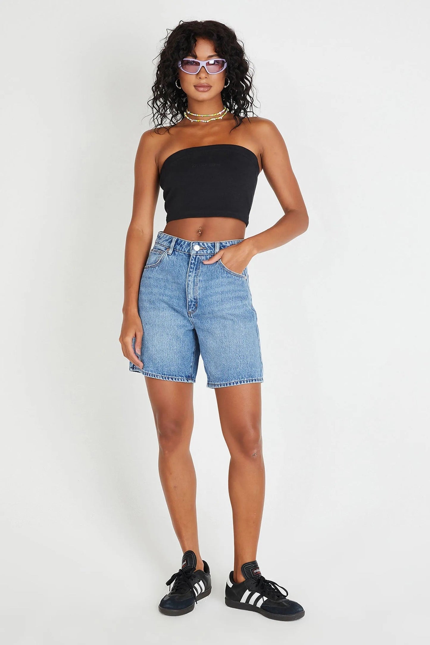 Damen Relaxed Fit Denim Shorts Blau - Norvielle
