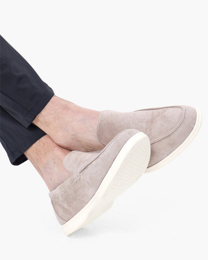 Herren 3-teiliges Set mit Halbzippullover, Loafers und Runde