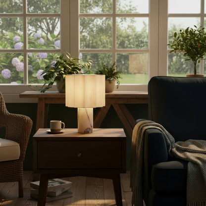 Marmor Tischlampe Mirna Weiss