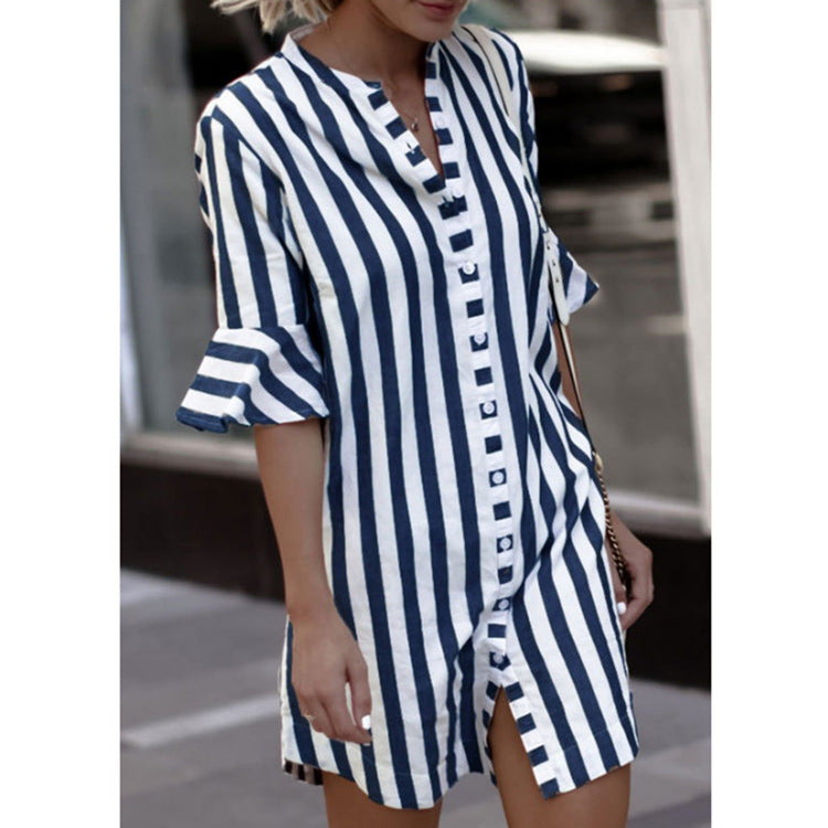 Damen Kleid mit Streifen und Rüschendetails Knopfverschluss Blau - Norvielle
