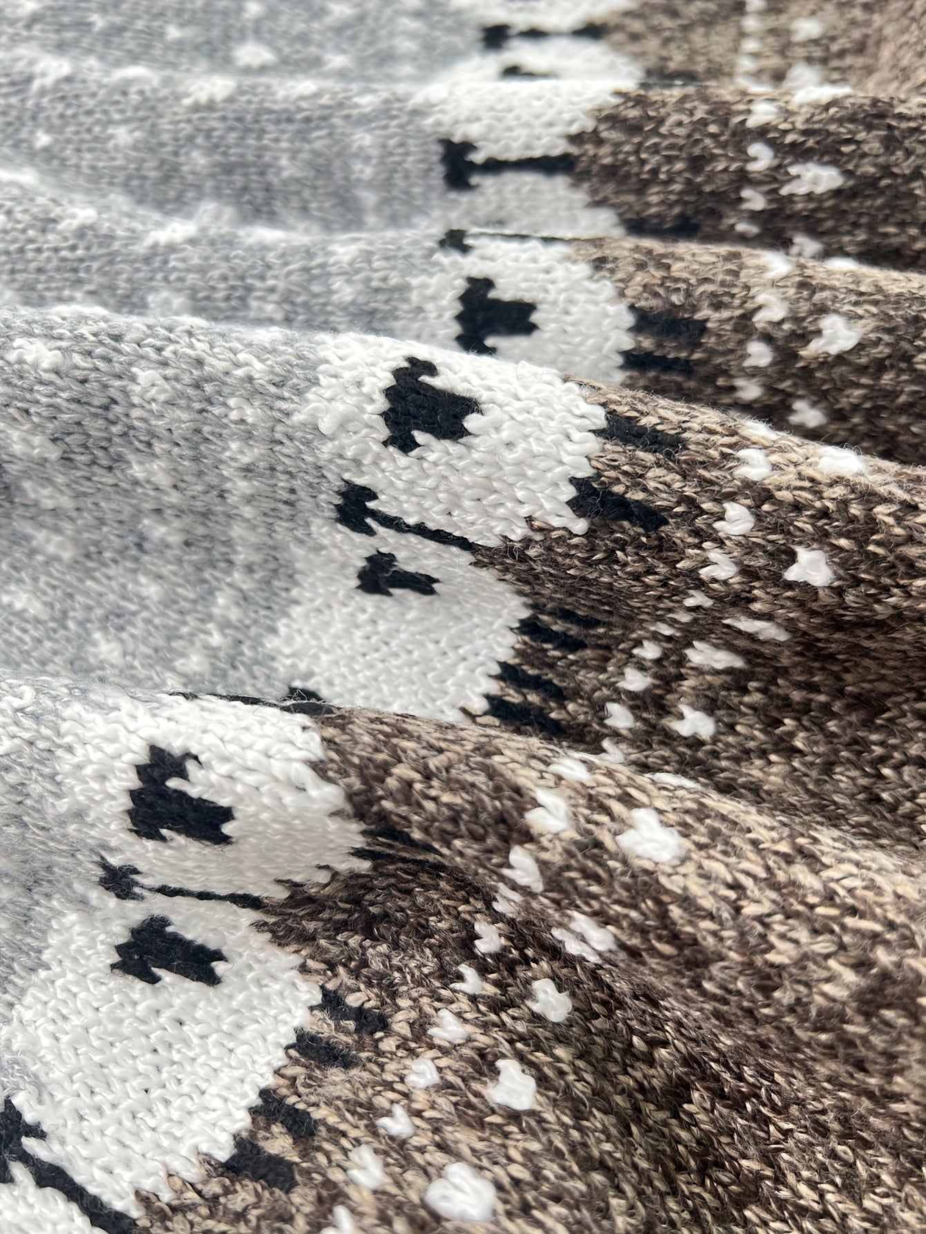 Eleganter Wintersweater Schaf-Jacquardmuster
