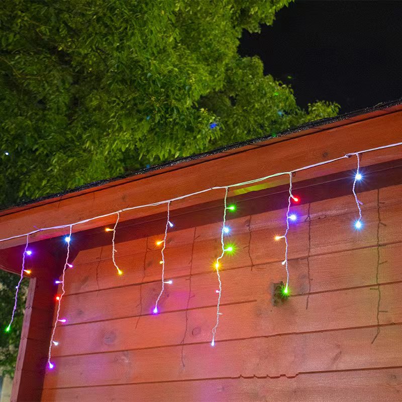 Quntis LED-Eiszapfen-Lichterkette 50m Wetterfest IP44 Warmweiß