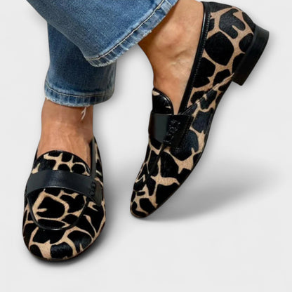 Claire Damen Loafers Tierdesign Leder