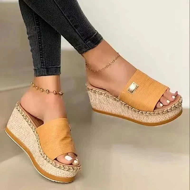 Norvielle Damen Rattan-Sandalen