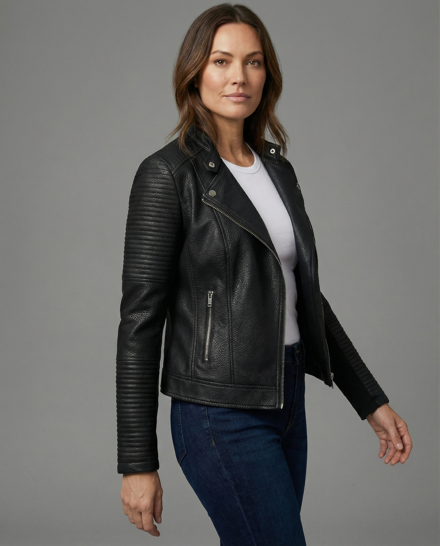 Damen Lederjacke Taillierte Schwarzes Leder - Norvielle