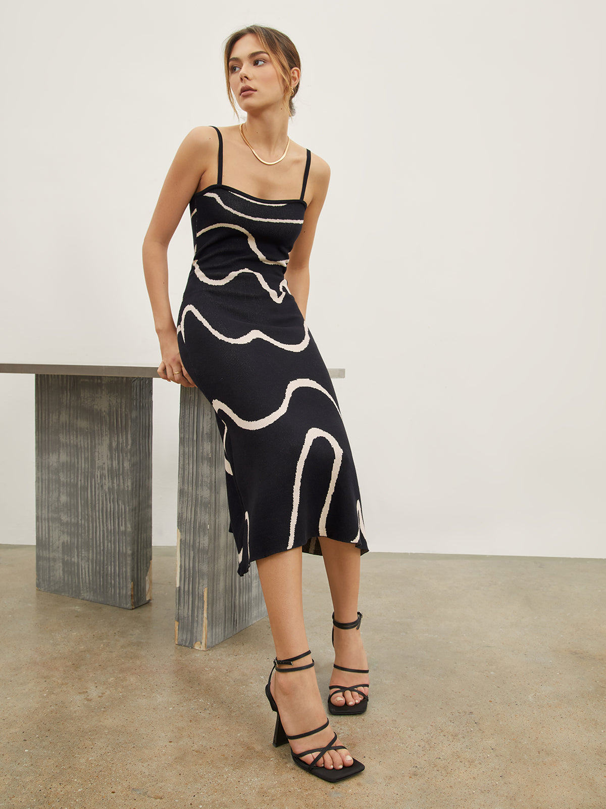 Damen Midikleid Abstraktes Muster Spaghettiträger - Norvielle