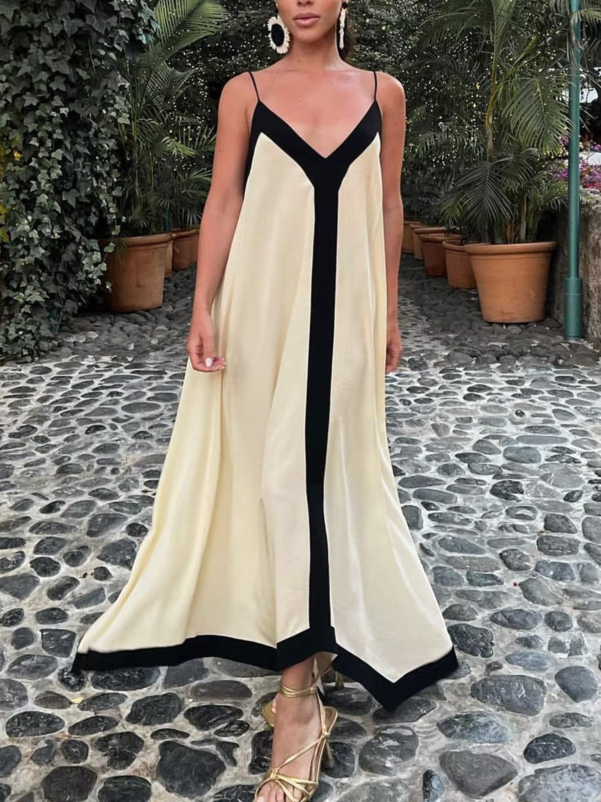 Damen Maxi-Kleid V-Ausschnitt Fließend Kontrastdetails - Norvielle