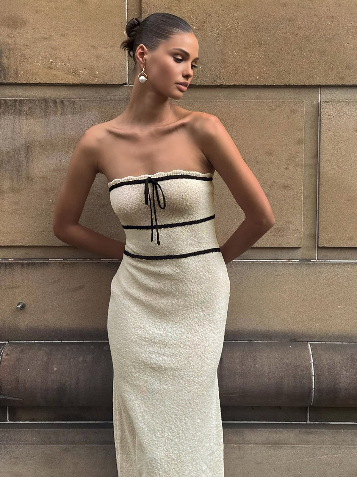 Damen Bouclé-Kleid Schulterfrei Creme - Norvielle