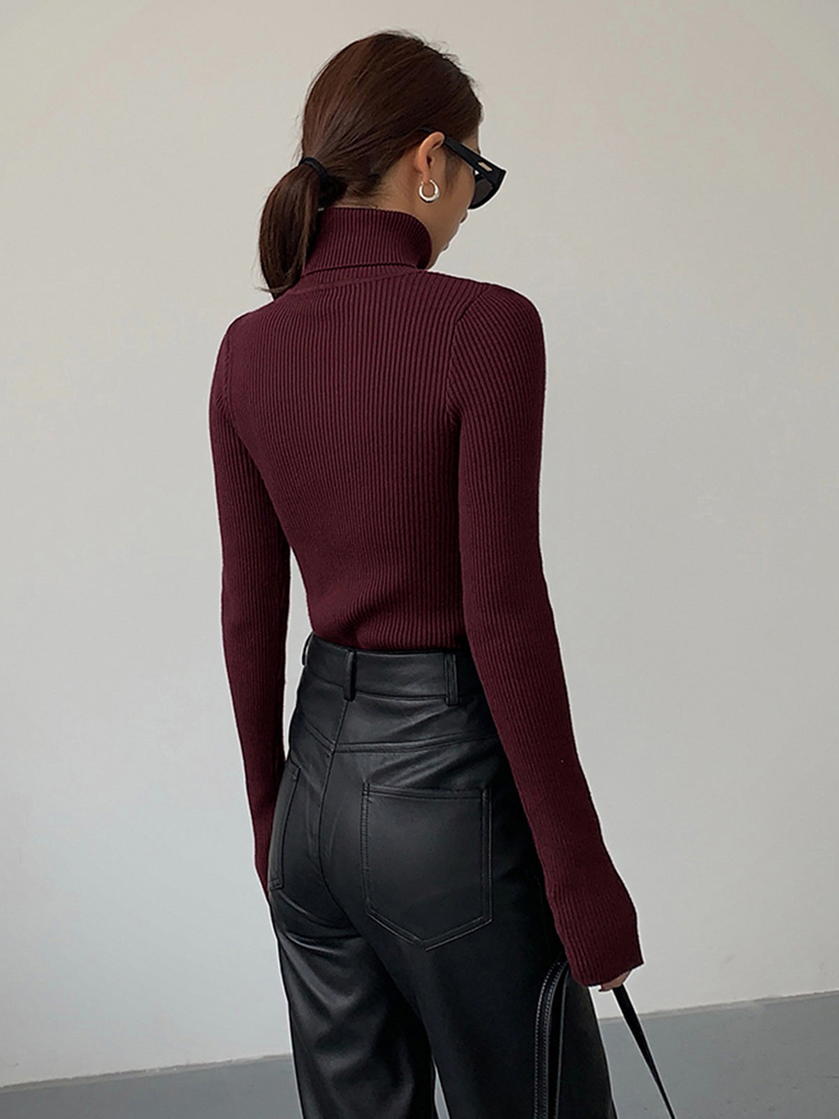 Damen Rollkragen Slim Fit aus Viskose