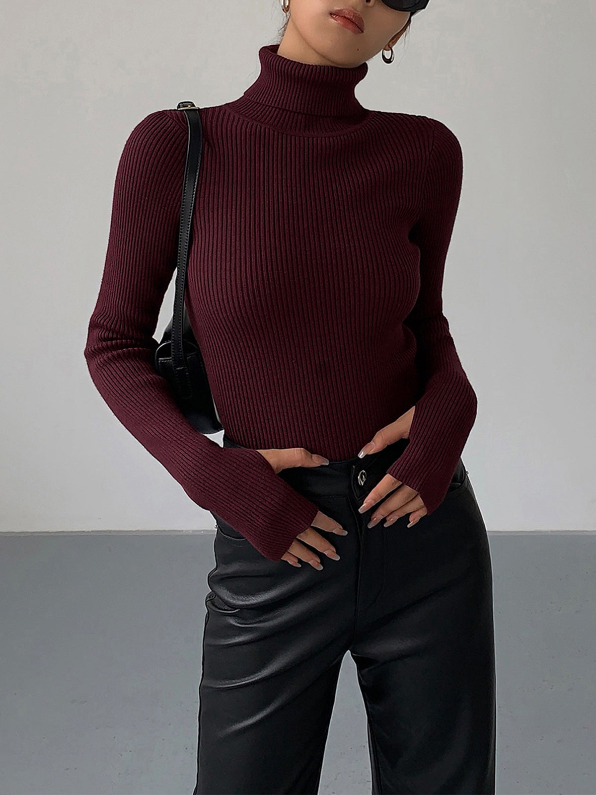 Damen Rollkragen Slim Fit aus Viskose