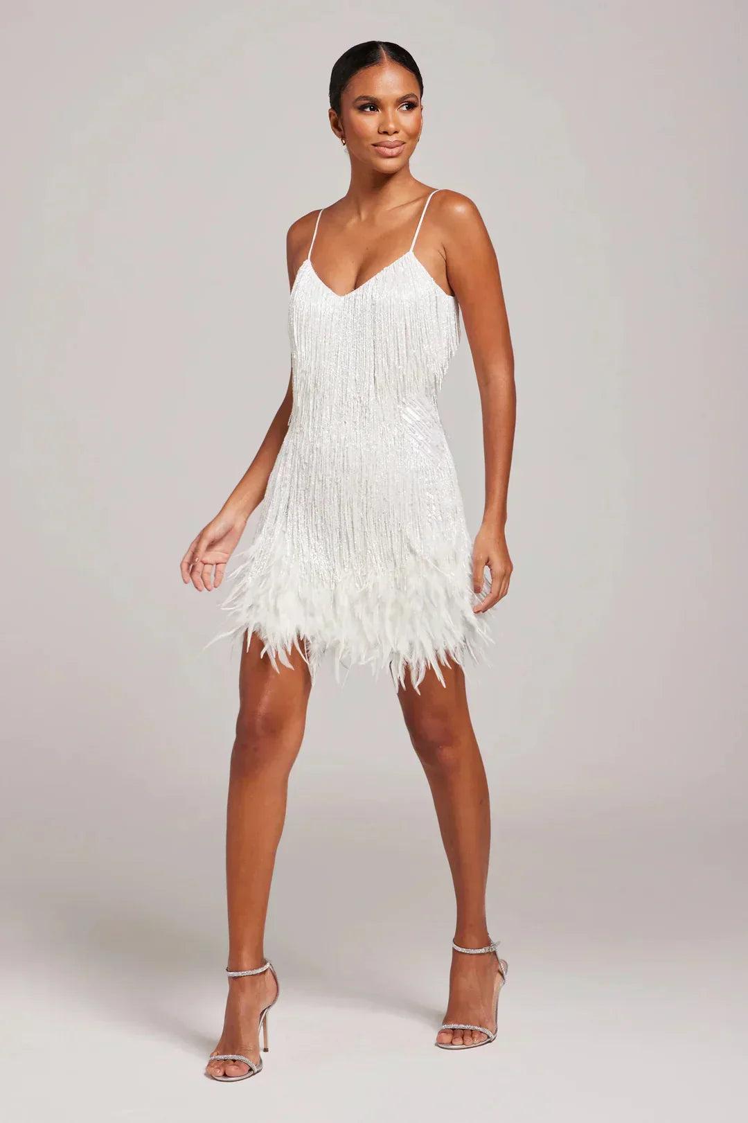 Elegante Damen Mini-Robe mit Fransen