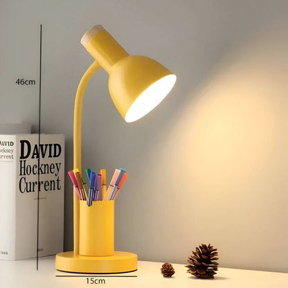 LED Schreibtischlampe mit Stifthalter