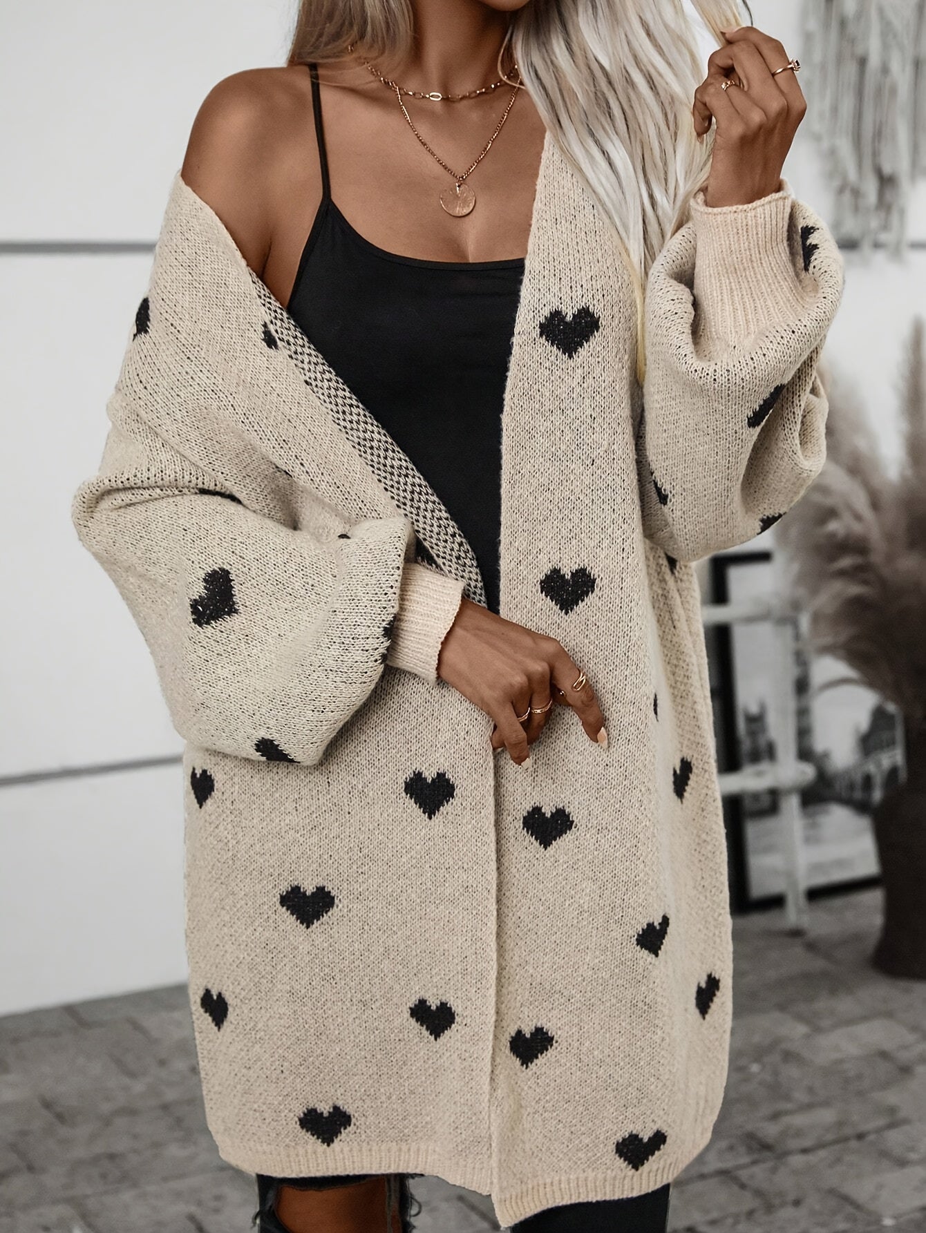 Damen Strickjacke Herzmuster Knopfverschluss Beige