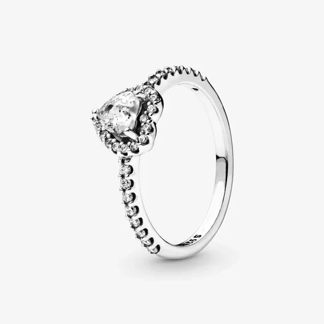Herzförmiger Verlobungsring Diamant Weißgold