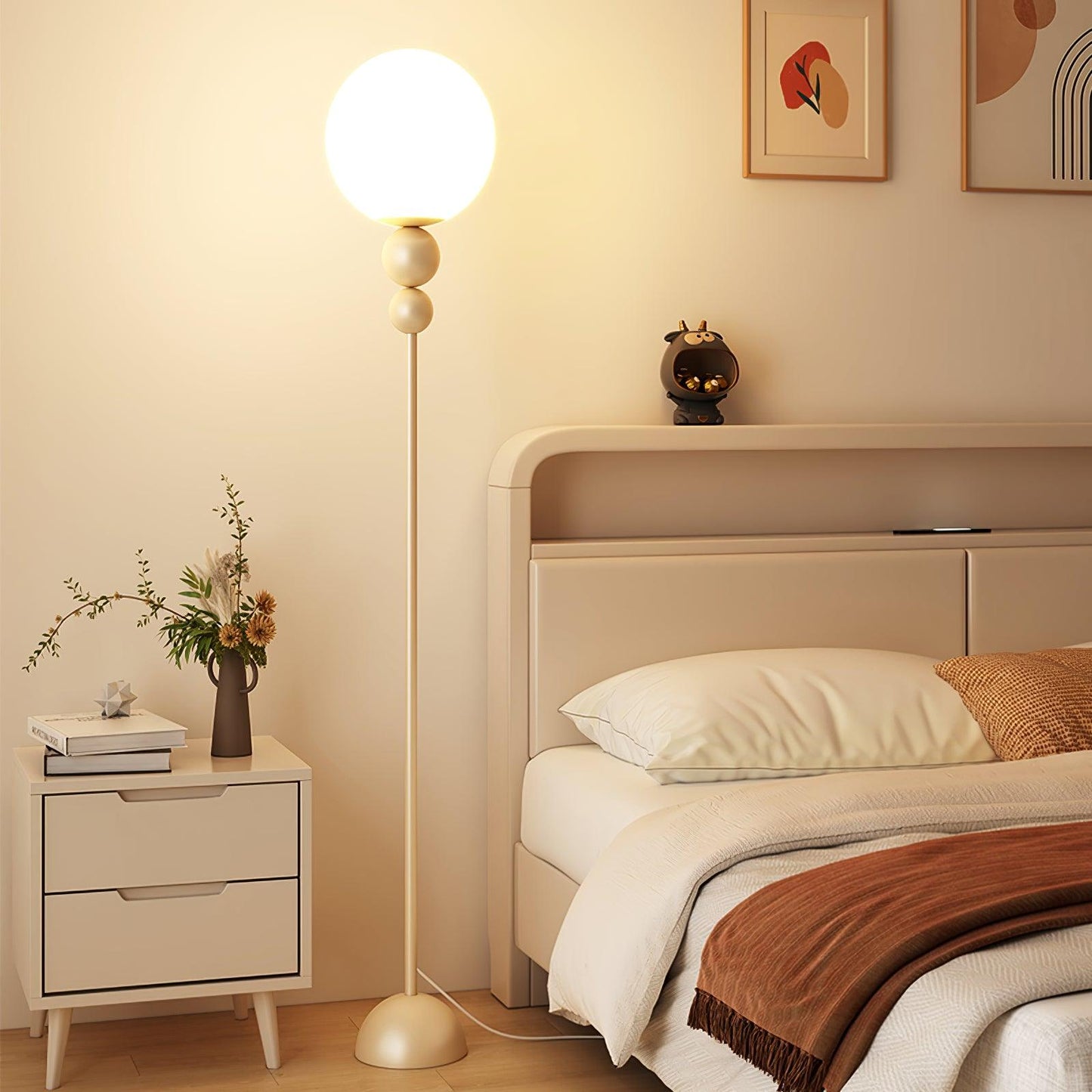Urda Stehlampe
