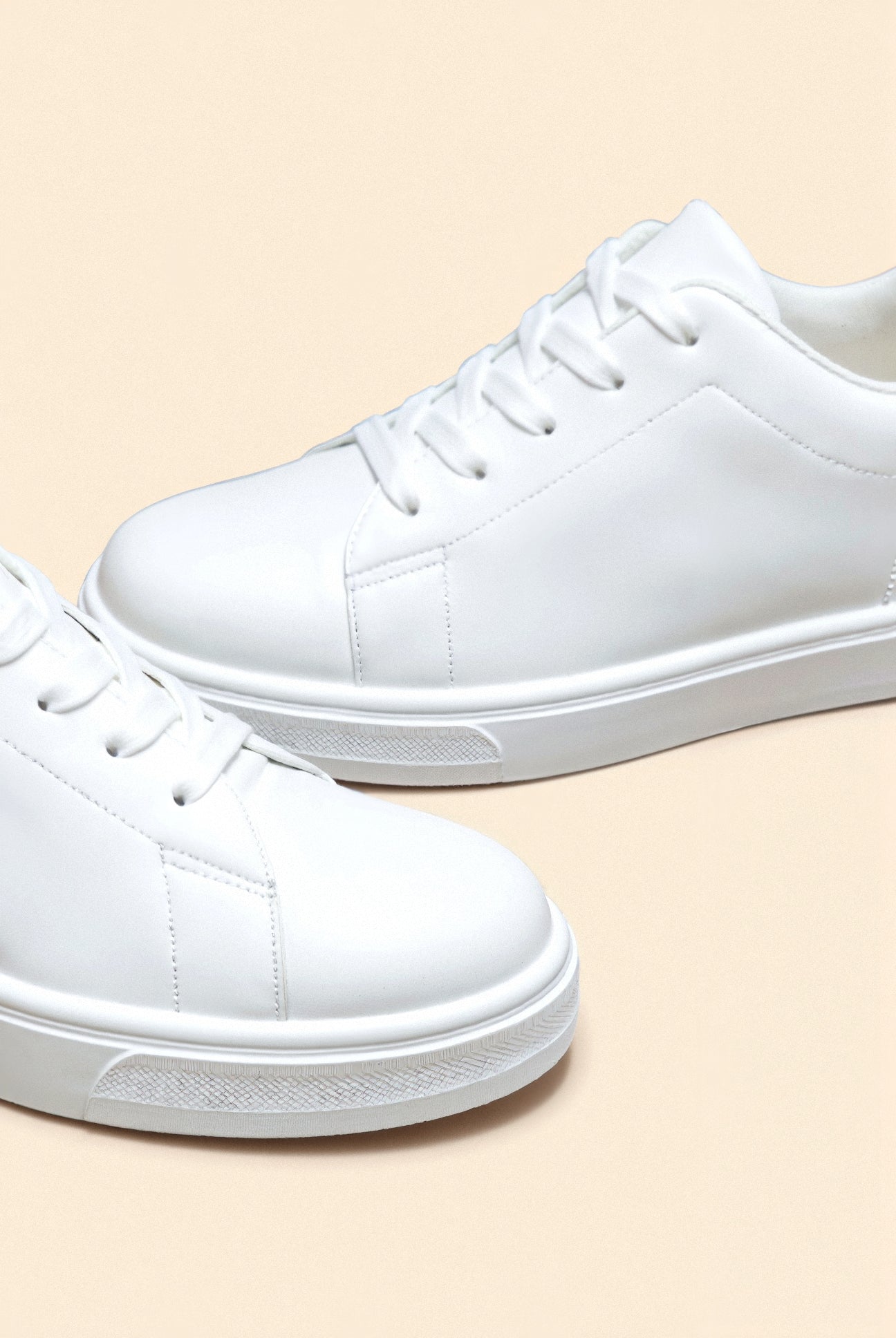Weiße Sneaker Damen Herren Minimalistisch