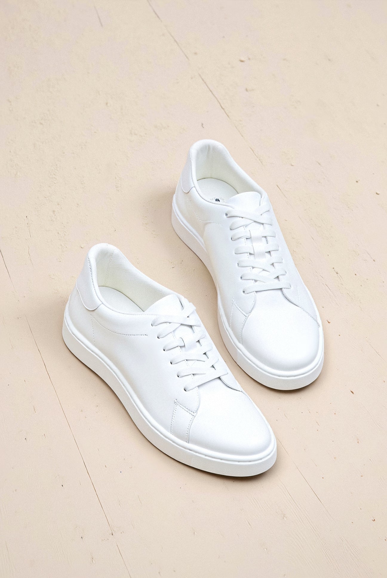 Weiße Sneaker Damen Herren Minimalistisch