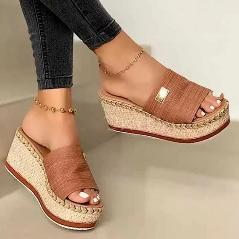 Norvielle Damen Rattan-Sandalen