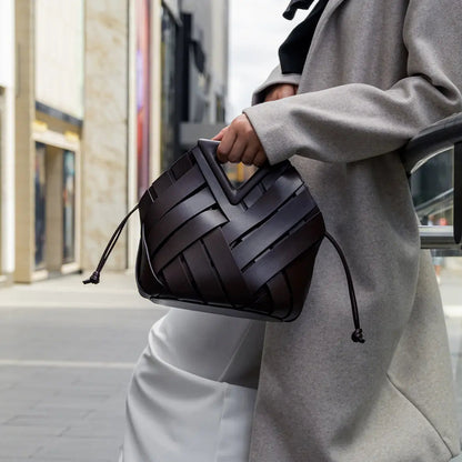 Geflochtene Damenhandtasche aus Rattan Natur