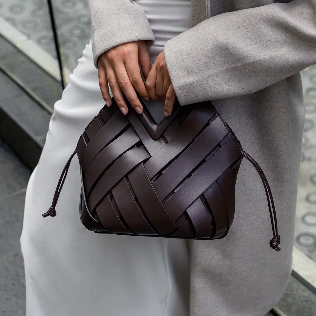 Geflochtene Damenhandtasche aus Rattan Natur