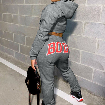 Damen Sweatshirt und Jogginghose von Elarova