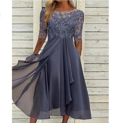 Damenkleid aus Chiffon mit Stickerei, Spitze und Aussparungen von Elarova