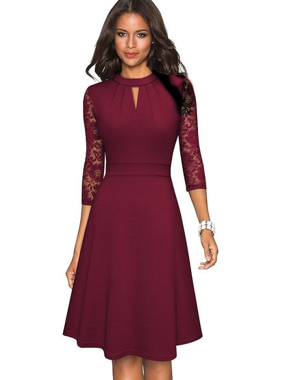 Elarova | Ausgehöhltes Spitzenkleid