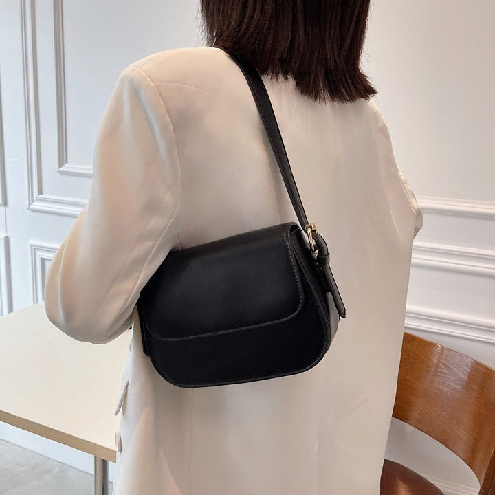 Elarova | Elegante handgefertigte Lederhandtasche