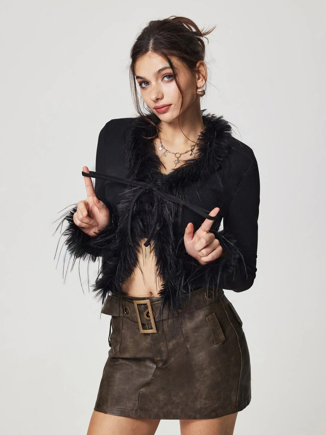 Elarova | Gebunden Fuzzy Trim Langarm Strickjacke