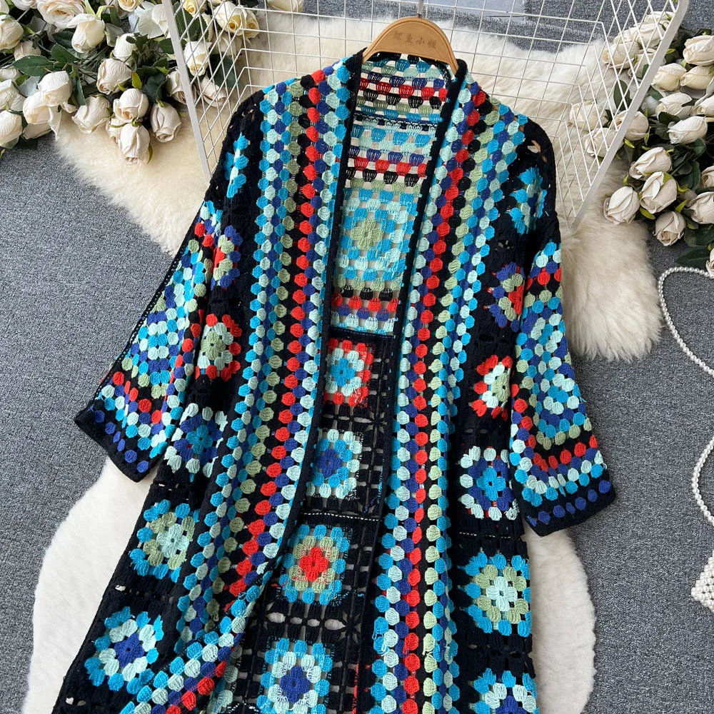 Elarova | Gehäkelte Lange Granny Square Strickjacke