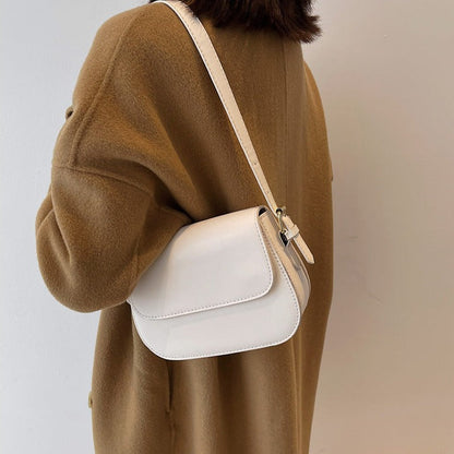 Elarova | Handgemachte Leder Schultertasche