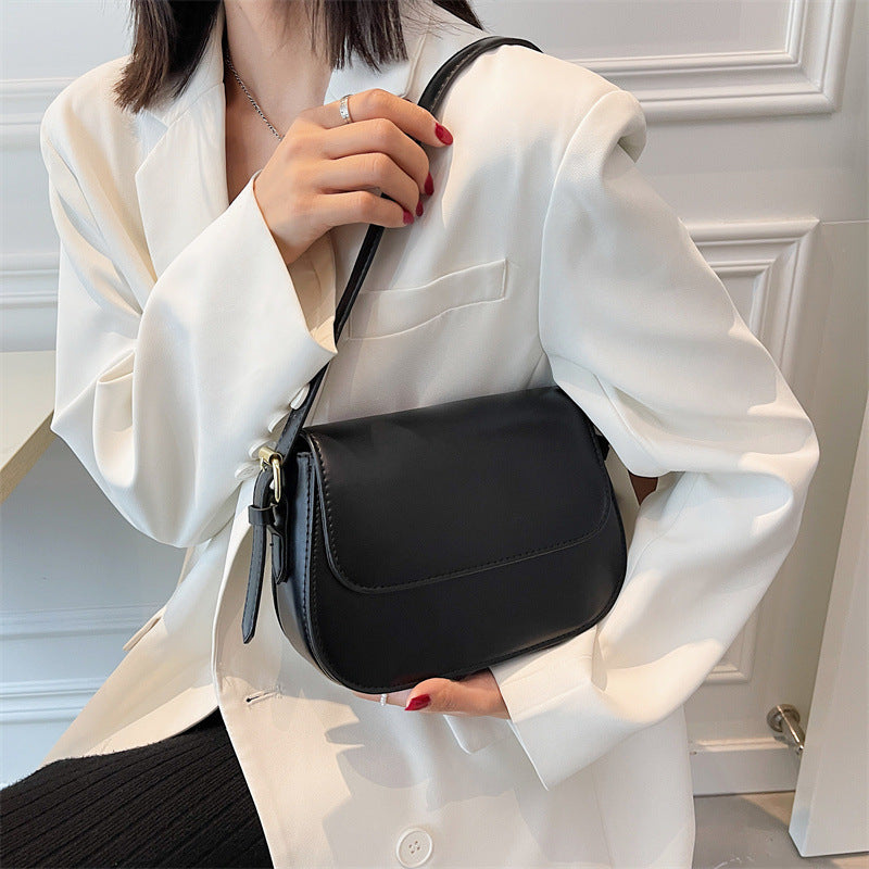Elarova | Handgemachte Leder Schultertasche