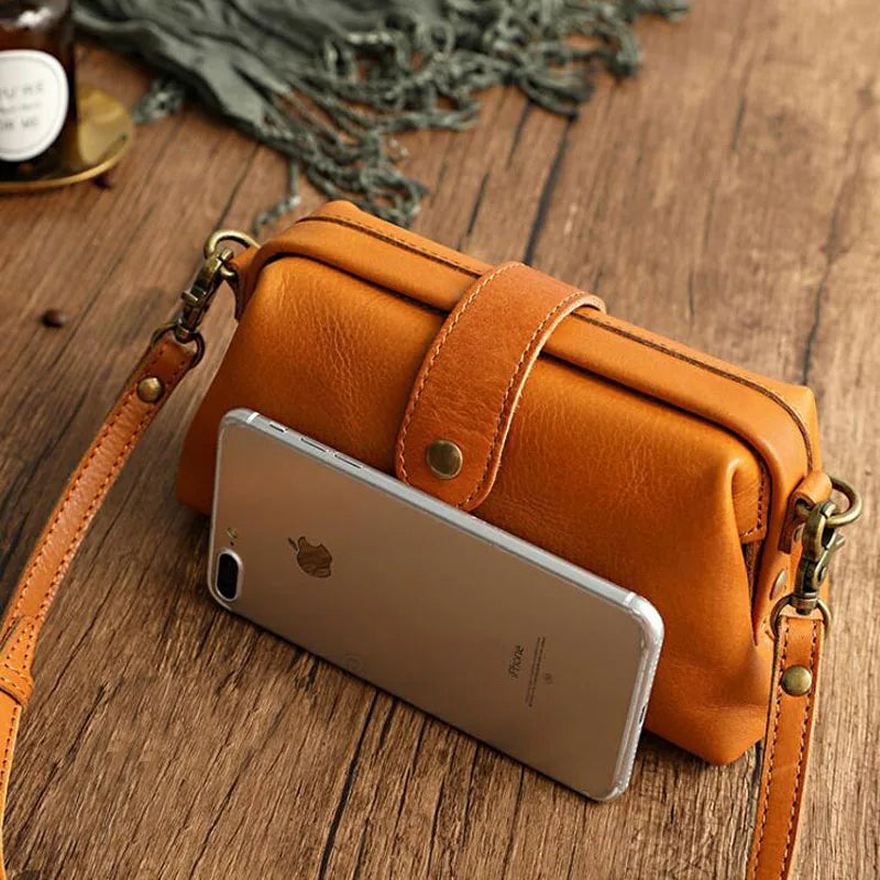 Elarova | Handtasche Buckle Echtes Leder