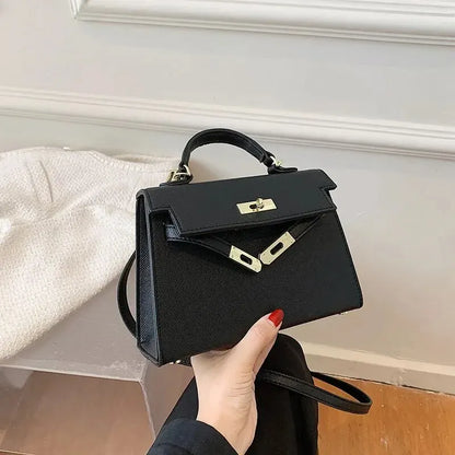 Elarova | Handtasche Echtes Leder Strukturiertes Design Abnehmbarer Schulterriemen Elegantes Aussehen