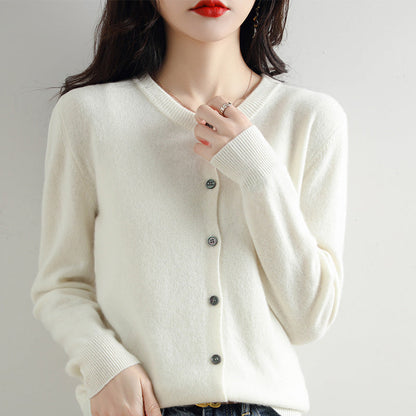 Elarova | Kuschelige Strickjacke für den Alltag