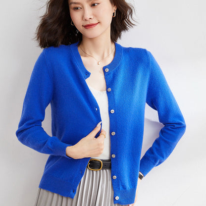 Elarova | Kuschelige Strickjacke für den Alltag