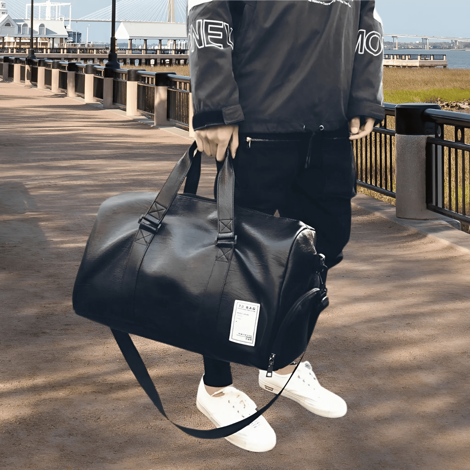 Elarova | Leichtgewicht Outdoor Trainingsrucksack Mit Wasserbeständigem Material Und Reißverschluss