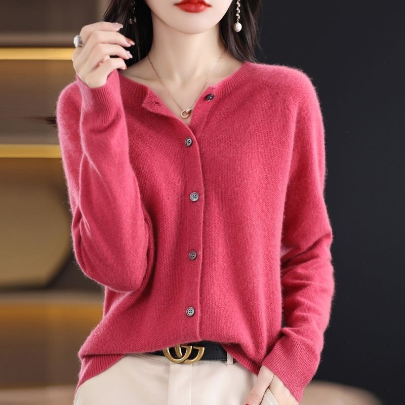 Elarova | Merino Wollstrickjacke Mit Rundhalsausschnitt Und Langen Ärmeln