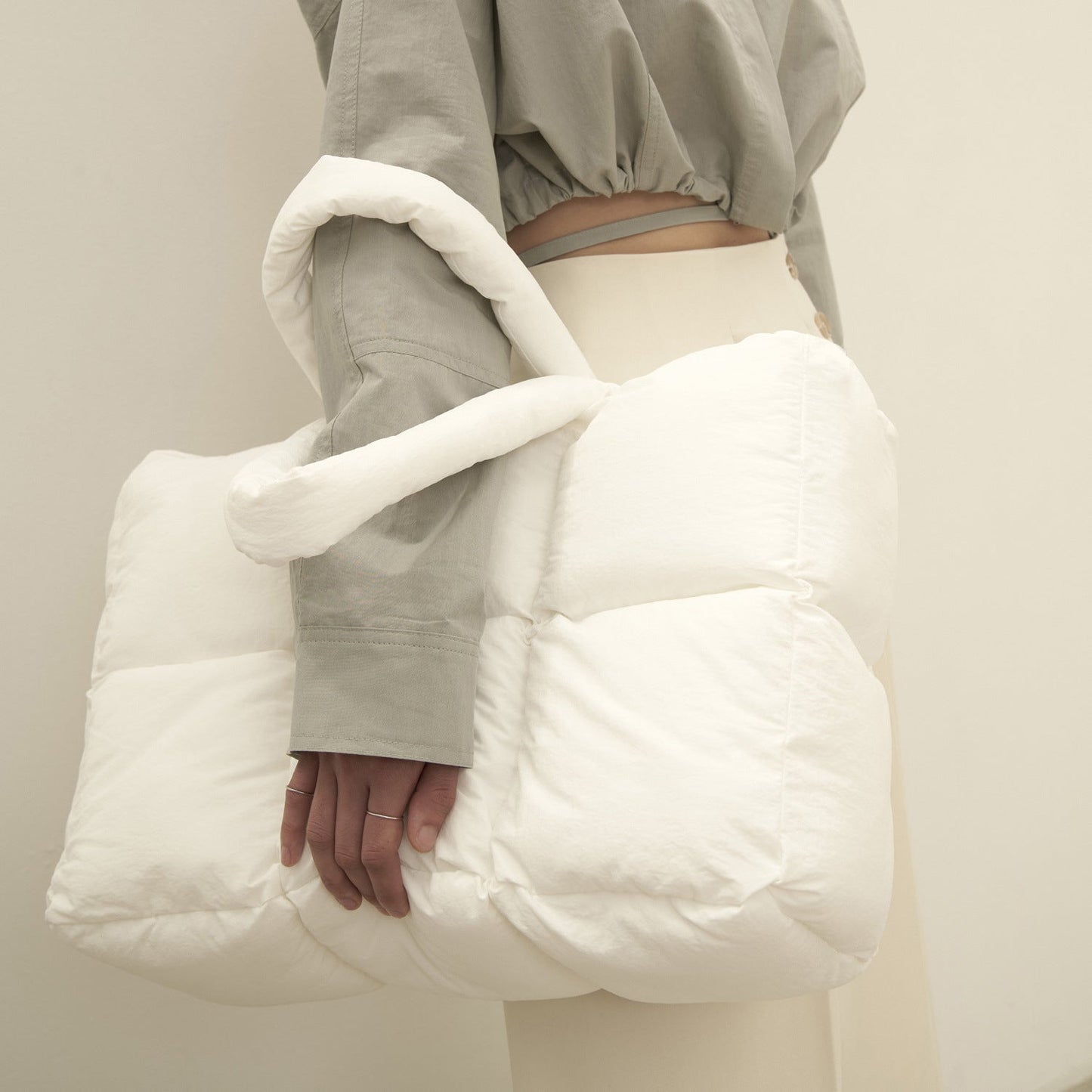Elarova | Puffer Schultertasche für Damen Stilvolle und geräumige Handtasche