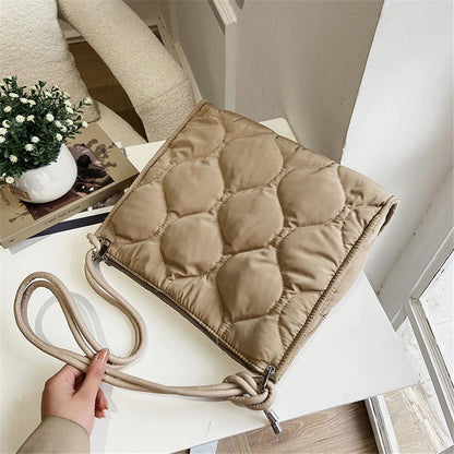 Elarova | Puffer Tasche