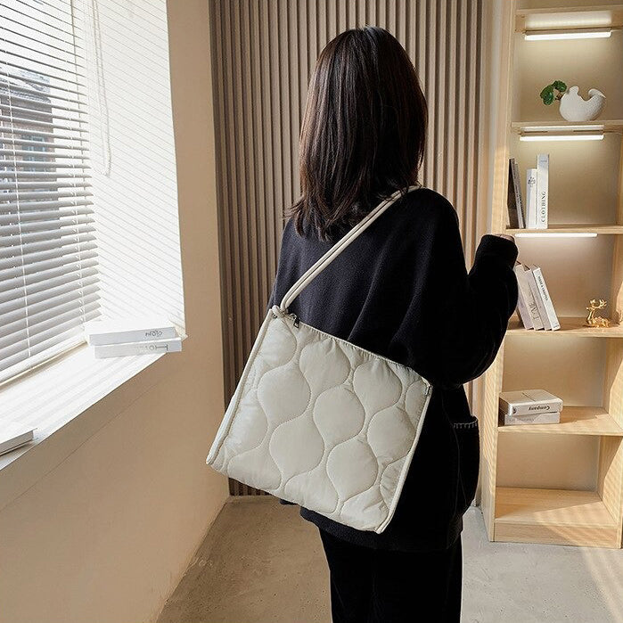 Elarova | Puffer Tasche