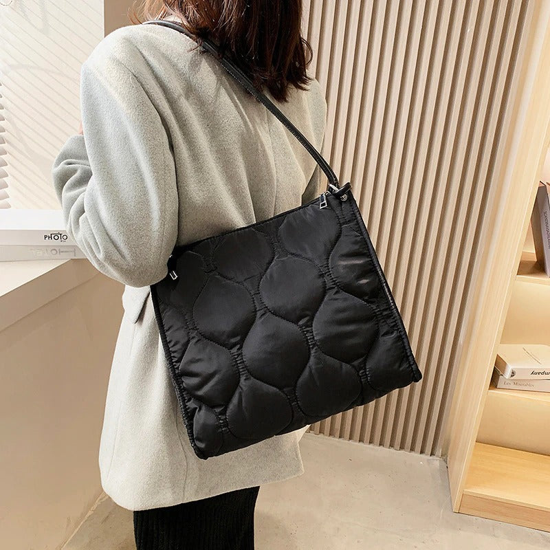 Elarova | Puffer Tasche