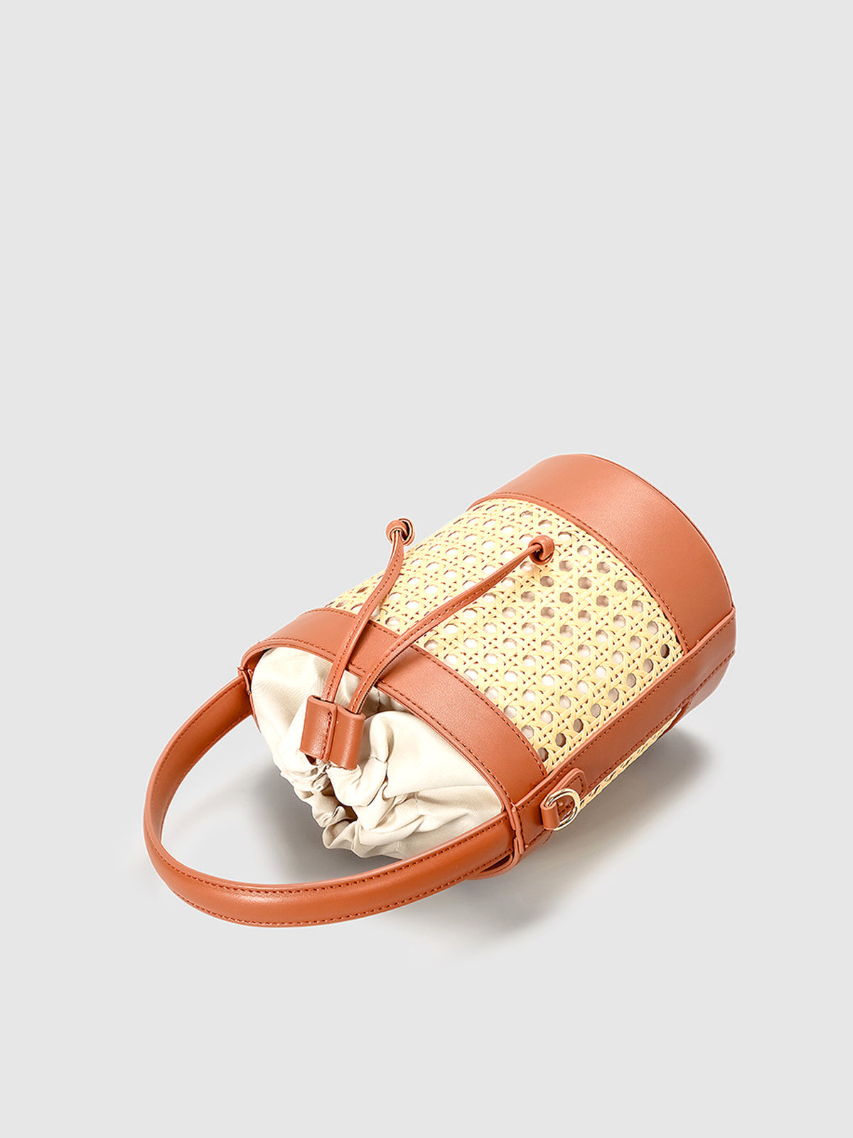 Elarova | Rattan Akzent Kordelzug Eimer Tasche