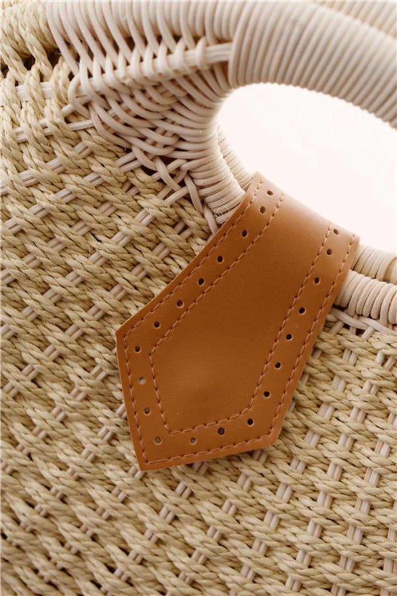 Elarova | Shell Tastic Clutch