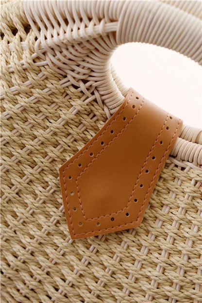 Elarova | Shell Tastic Clutch